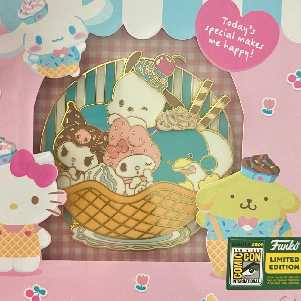 Hello Kitty and Friends SDCC Enamel Pin Limited Edition /600 - Picture 4 of 6